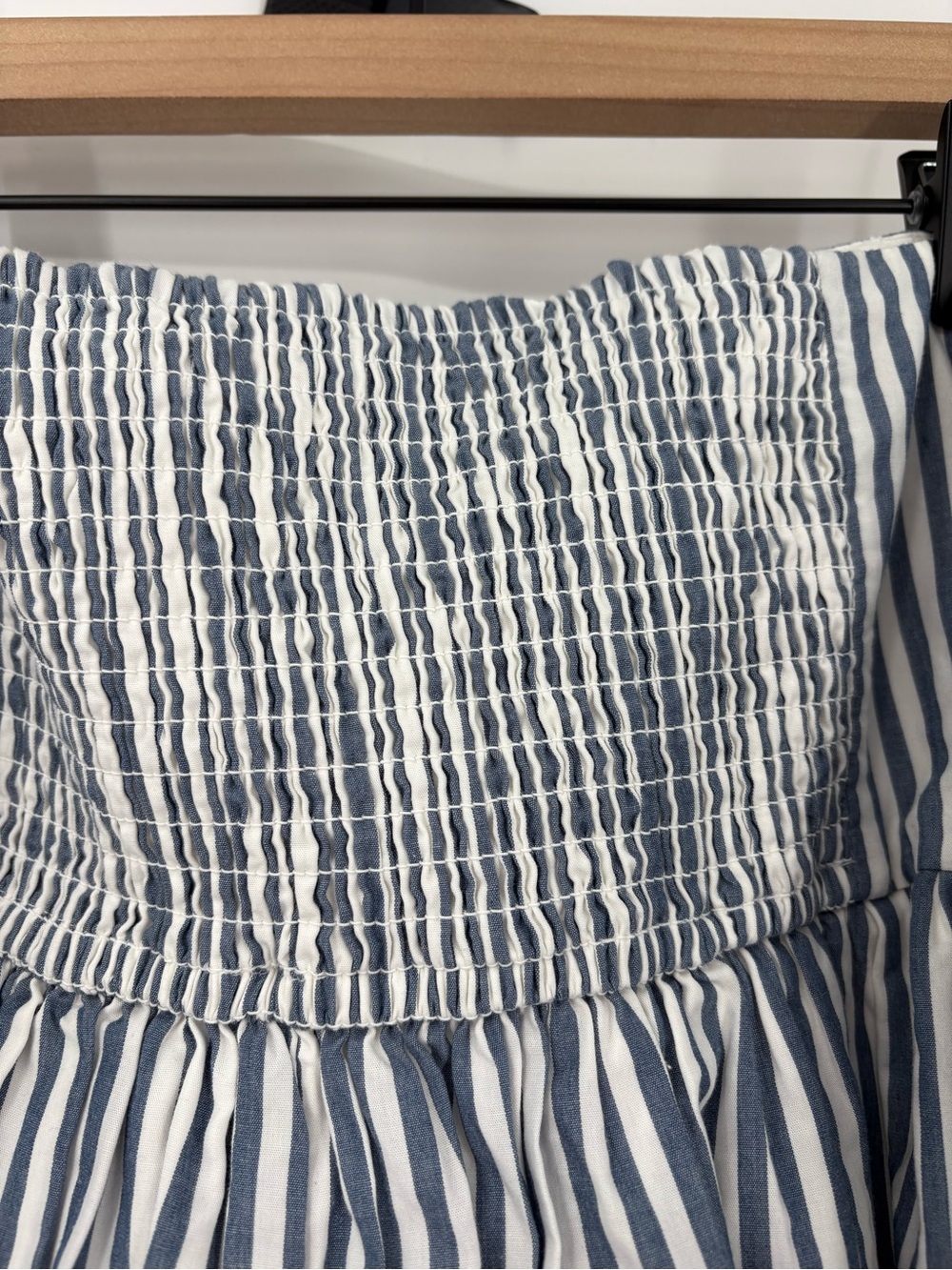 Abercrombie Emerson Off Shoulder Puff Sleeve Blue/White Stripe Dress Skort Large - Picture 10 of 16